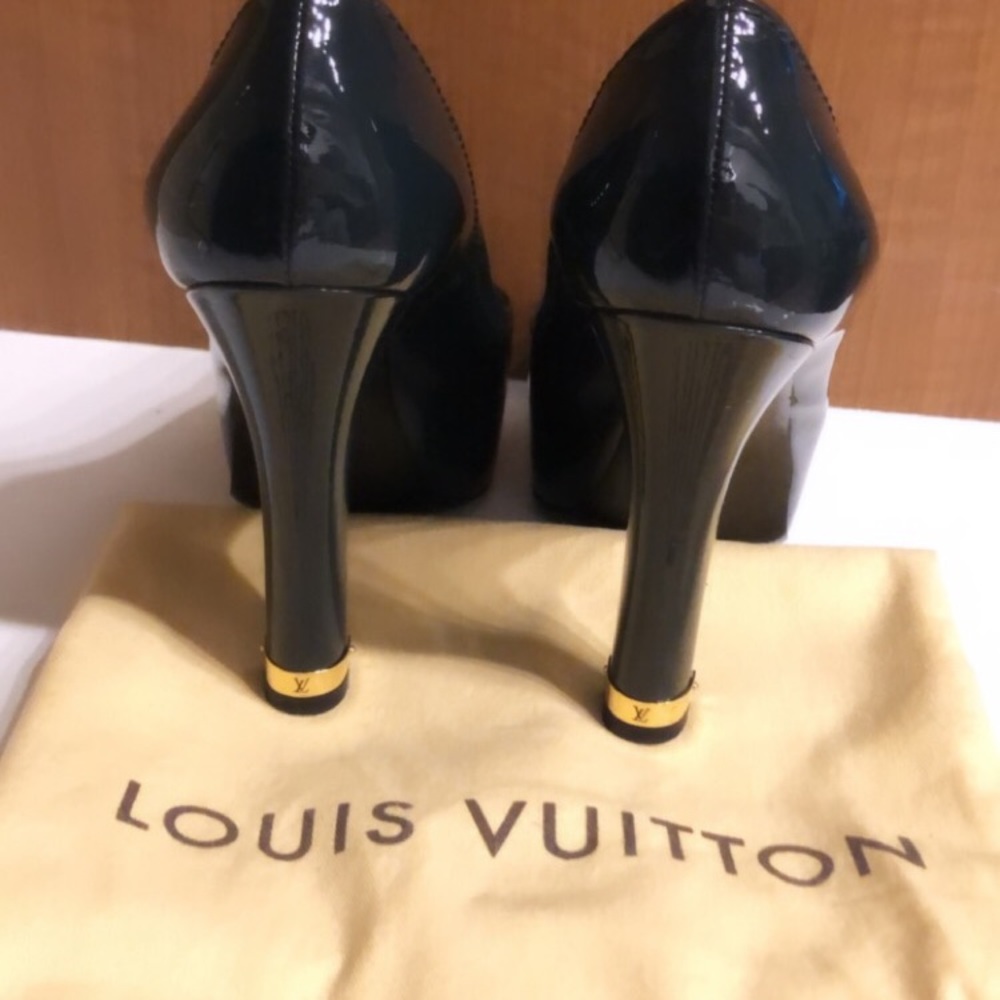 Louis Vuitton Tamara pump - Picture 10 of 12